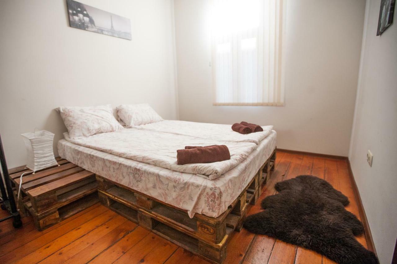 Hot Spot Apartments Sofia Bagian luar foto