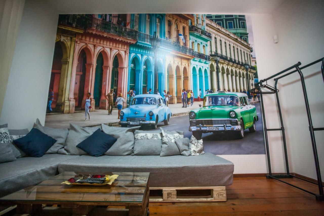 Hot Spot Apartments Sofia Bagian luar foto